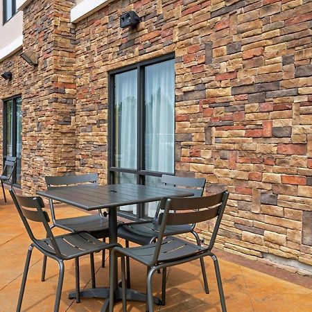Comfort Suites Little Rock West Екстер'єр фото