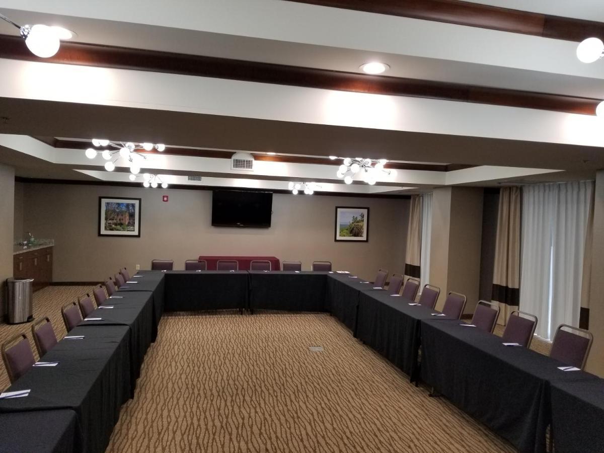 Comfort Suites Little Rock West Екстер'єр фото