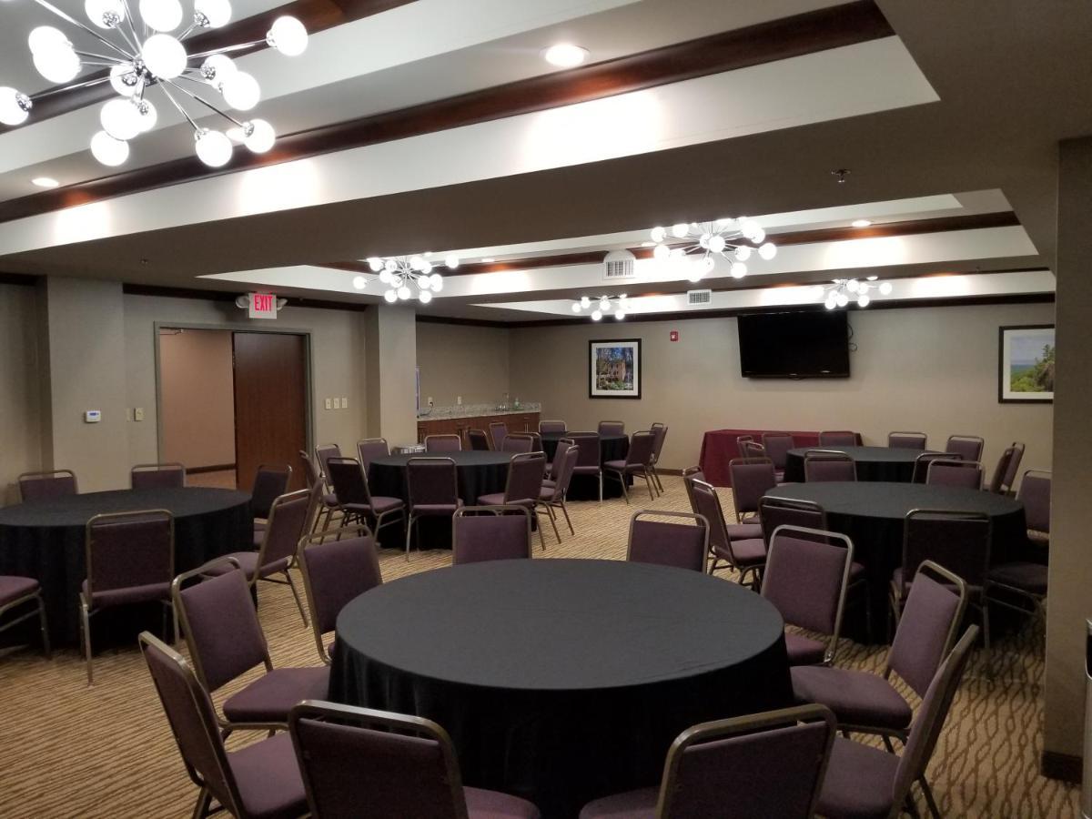 Comfort Suites Little Rock West Екстер'єр фото