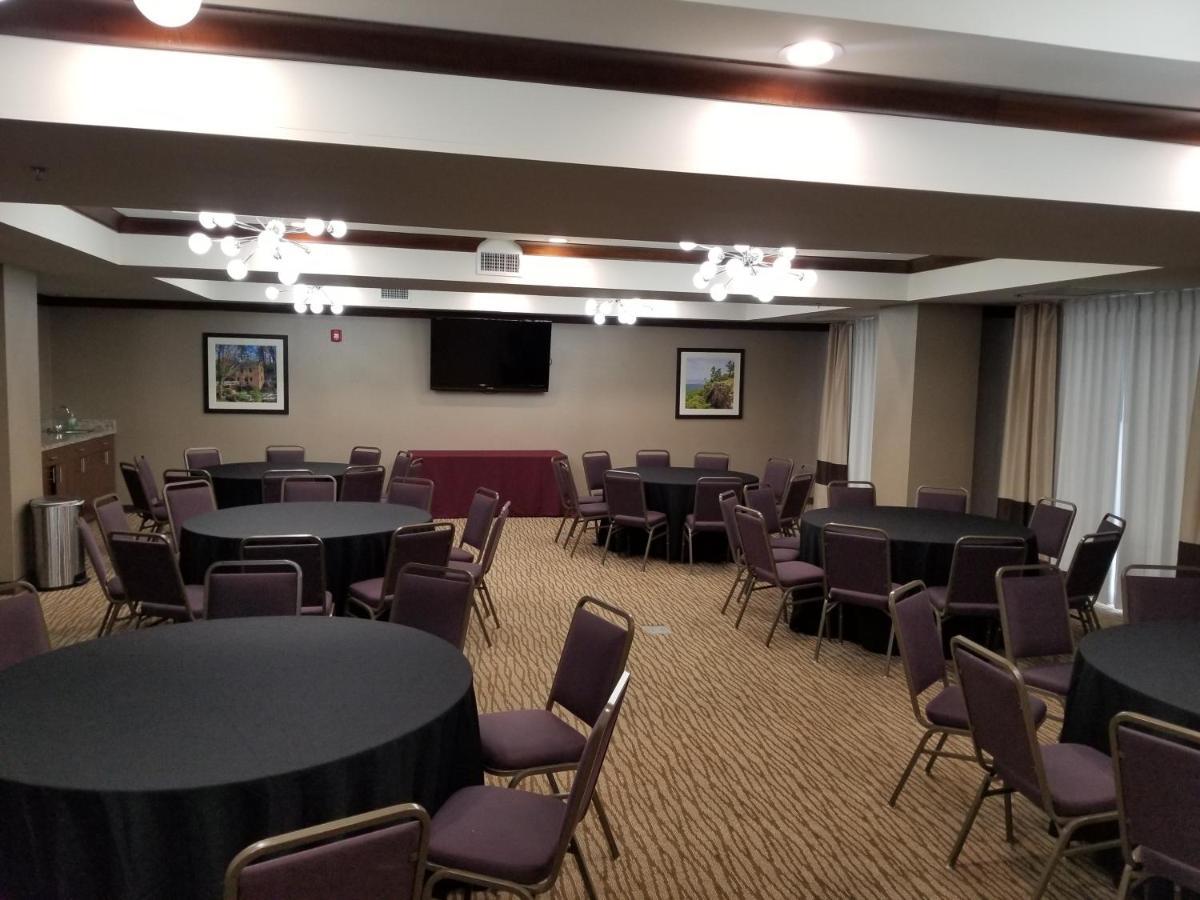 Comfort Suites Little Rock West Екстер'єр фото