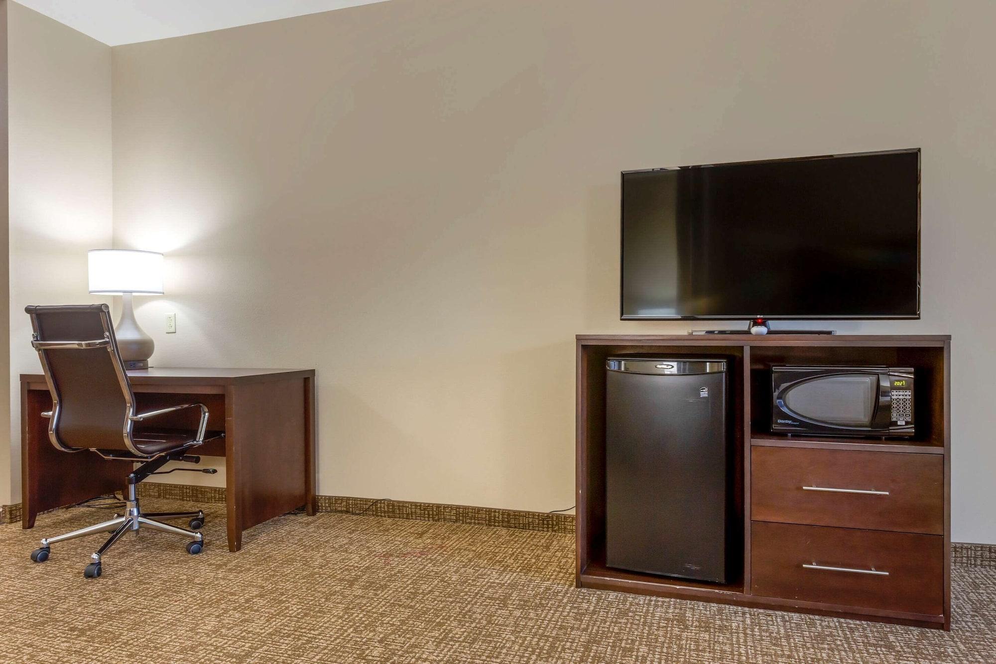Comfort Suites Little Rock West Екстер'єр фото