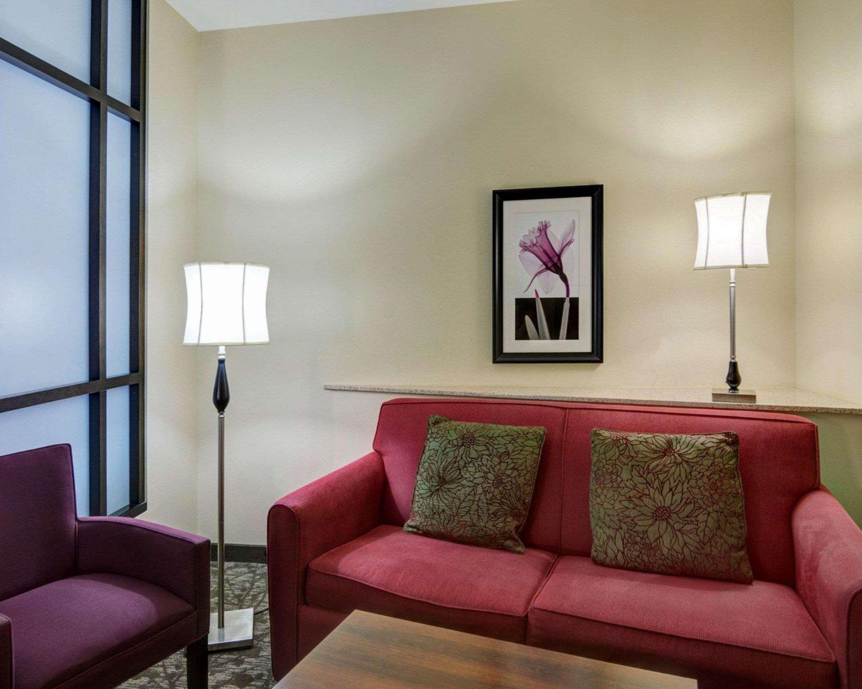 Comfort Suites Little Rock West Екстер'єр фото