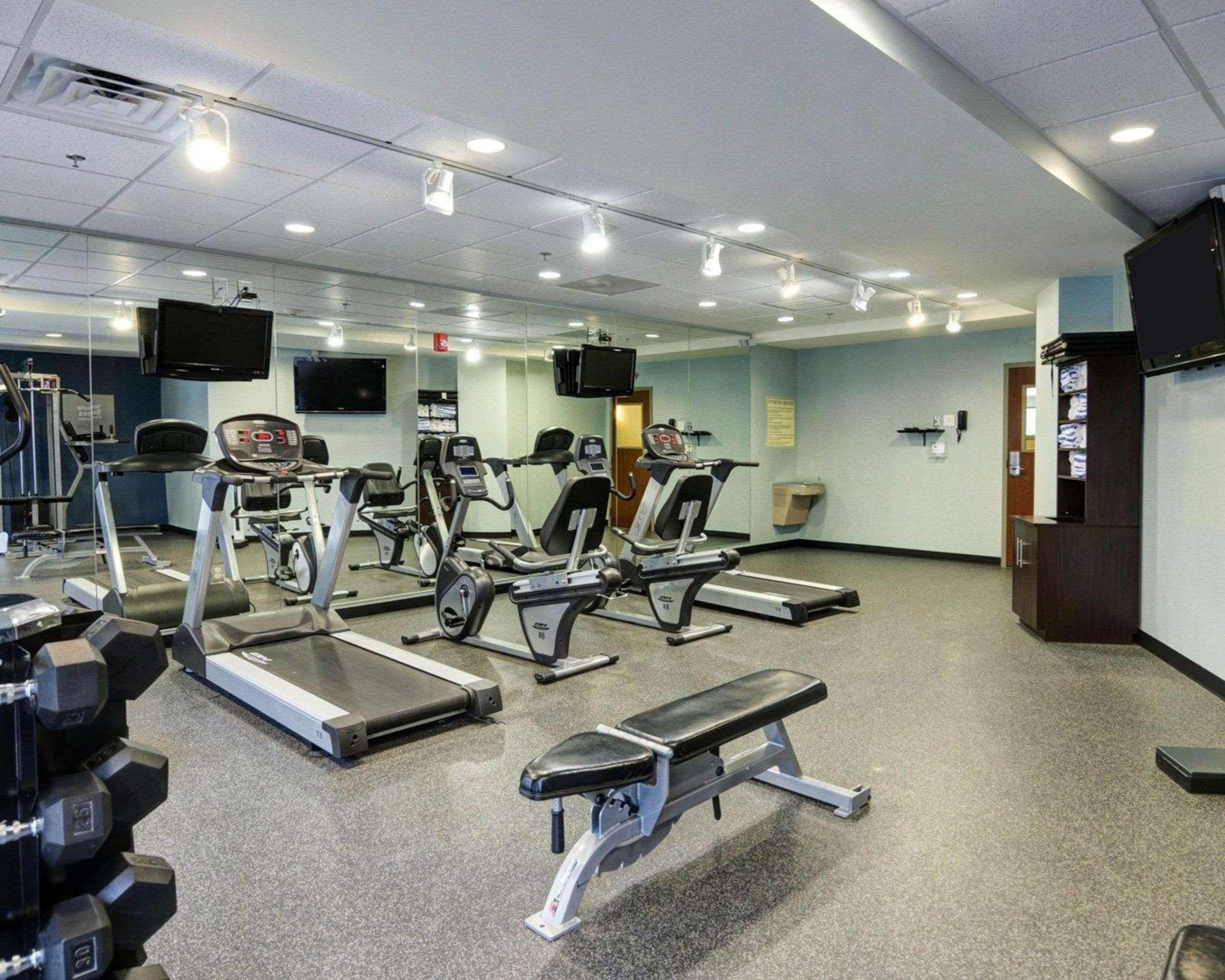 Comfort Suites Little Rock West Екстер'єр фото