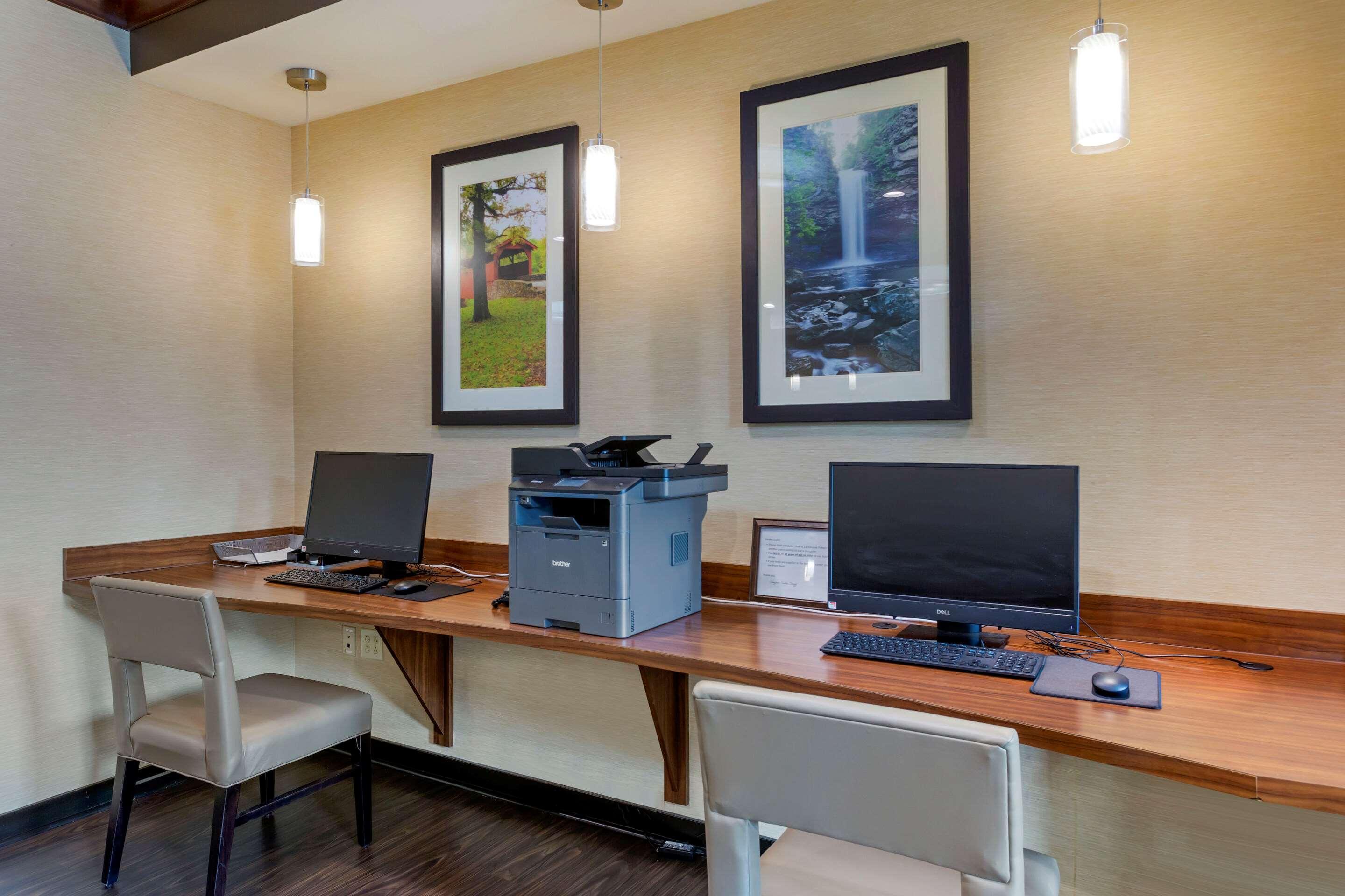 Comfort Suites Little Rock West Екстер'єр фото